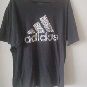 Adidas t-shirt